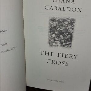 Outlander Diana Gabaldon Fiery Cross Hard cover book